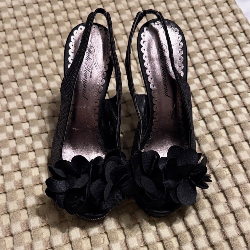 Lulu Townsend peep toe heels.